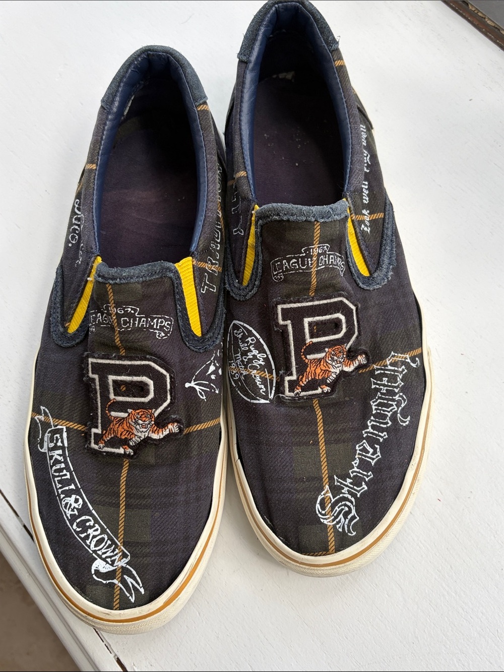 Polo Embroidered Skull & Crown Strength Black SlipOn PreOwned Sneakers Size 11D